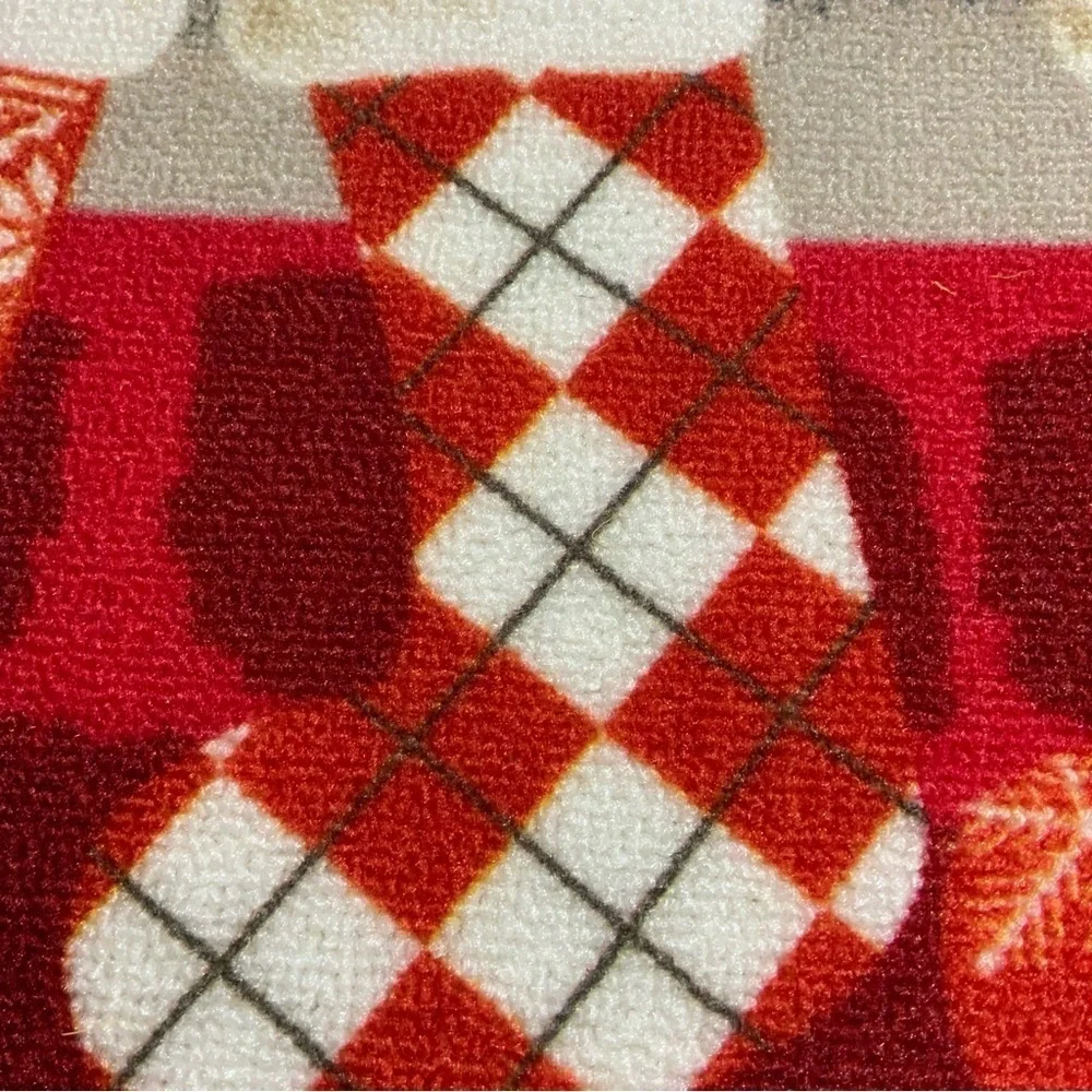Simply Holiday Rug Christmas Greetings Accent Scatter Mat Red White 17.5 X 28